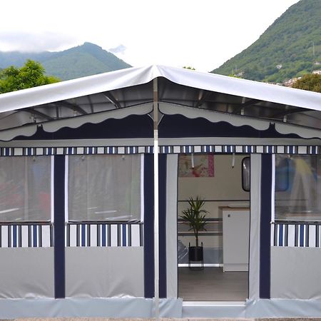 Camping Italia 90 Caravans 도마소 외부 사진